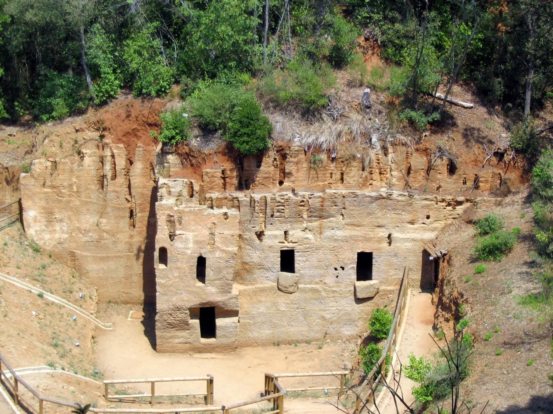 etruschi_grotte